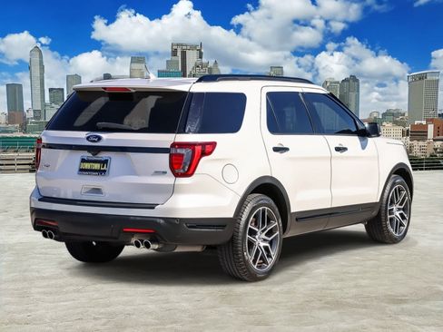 Used 2019 Ford Explorer Sport w/ Equipment Group 401A AWD/4WD image 4