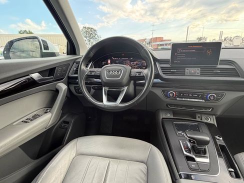 Used 2020 Audi Q5 e Premium Plus AWD/4WD image 16