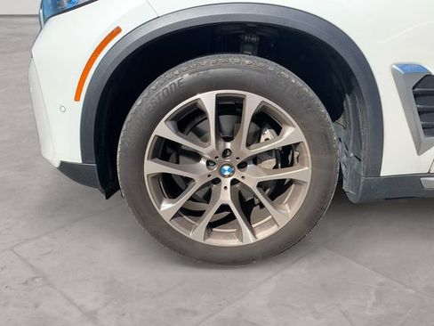 Certified 2024 BMW X5 xDrive40i w/ Premium Package AWD/4WD image 14