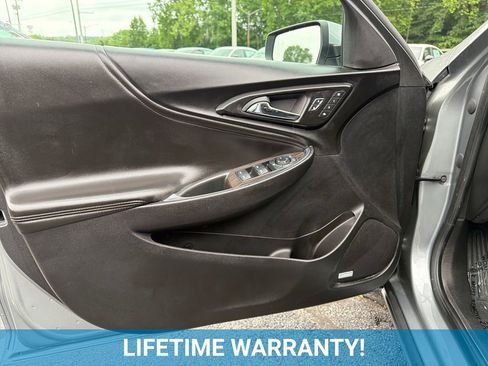 Used 2024 Chevrolet Malibu LT FWD image 15