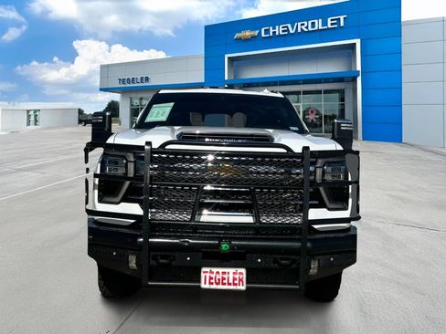 Used 2024 Chevrolet Silverado 3500 LTZ w/ LTZ Plus Package AWD/4WD image 2