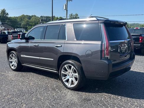 Used 2015 Cadillac Escalade Premium AWD/4WD image 5