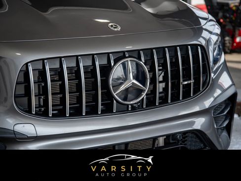 Used 2022 Mercedes-Benz GLB 35 AMG 4MATIC w/ AMG Night Package image 6