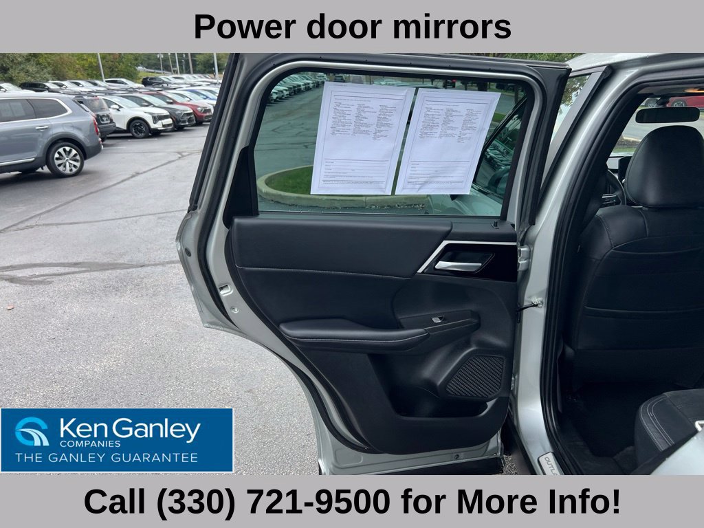 Used 2023 Mitsubishi Outlander SE AWD/4WD image 43