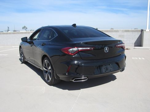 Certified 2025 Acura TLX w/ Technology Package image 6