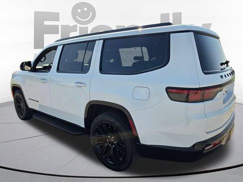 Used 2025 Jeep Wagoneer Series II w/ Premium Group I AWD/4WD image 7