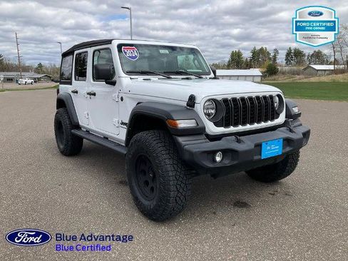 Used 2024 Jeep Wrangler Unlimited Sport AWD/4WD image 5