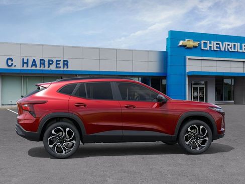 New 2026 Chevrolet Trax RS w/ Driver Confidence Package FWD image 5