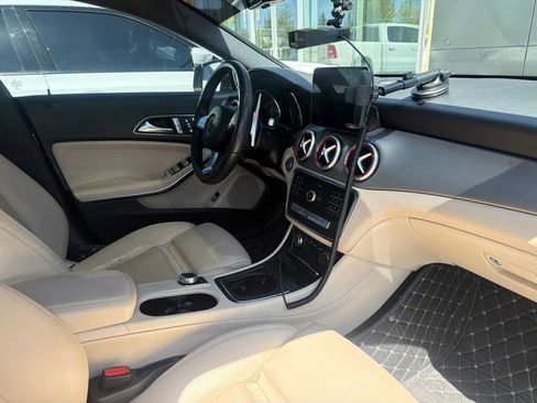 Used 2018 Mercedes-Benz CLA 250 4MATIC image 8