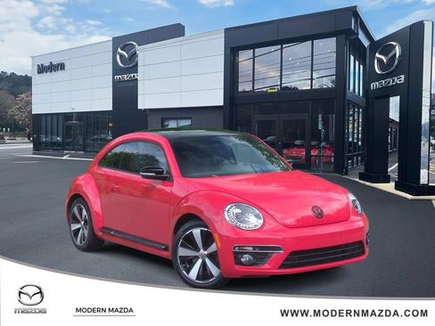 Used 2013 Volkswagen Beetle Turbo FWD image 1