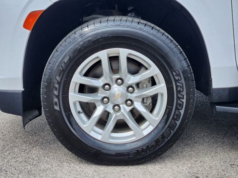 Certified 2023 Chevrolet Suburban LT image 10