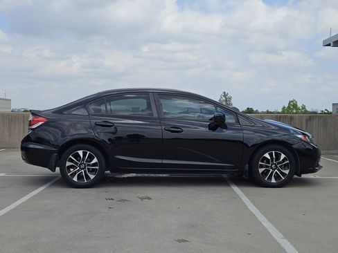 Used 2015 Honda Civic EX image 9