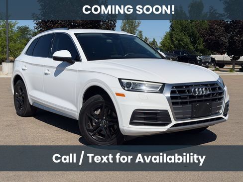 Used 2019 Audi Q5 2.0T Premium w/ Convenience Package AWD/4WD image 1