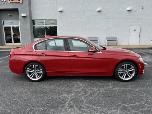 Used 2018 BMW 330i Sedan w/ Premium Package RWD image 7