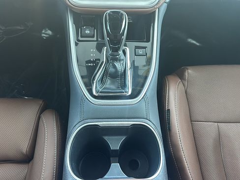 Used 2023 Subaru Outback Touring image 42