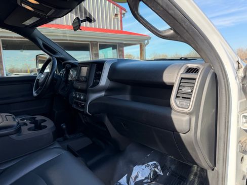 Used 2023 RAM 3500 Tradesman image 22
