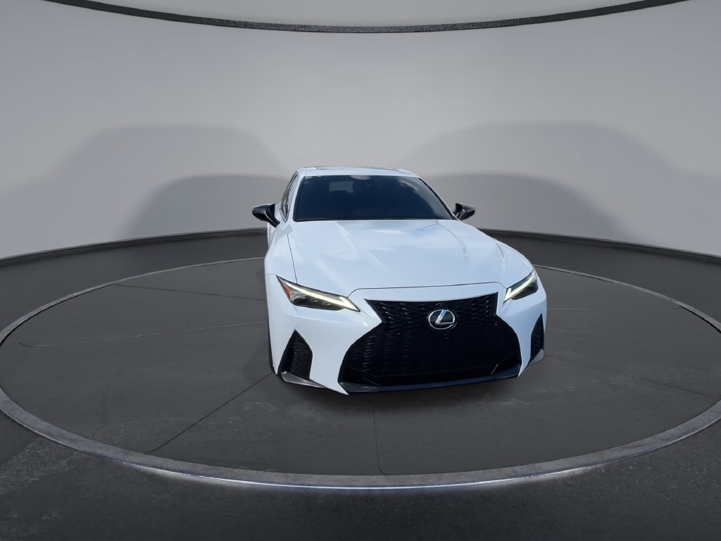 Used 2025 Lexus IS 500 RWD image 3