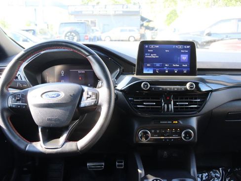 Used 2024 Ford Escape ST-Line AWD/4WD image 17