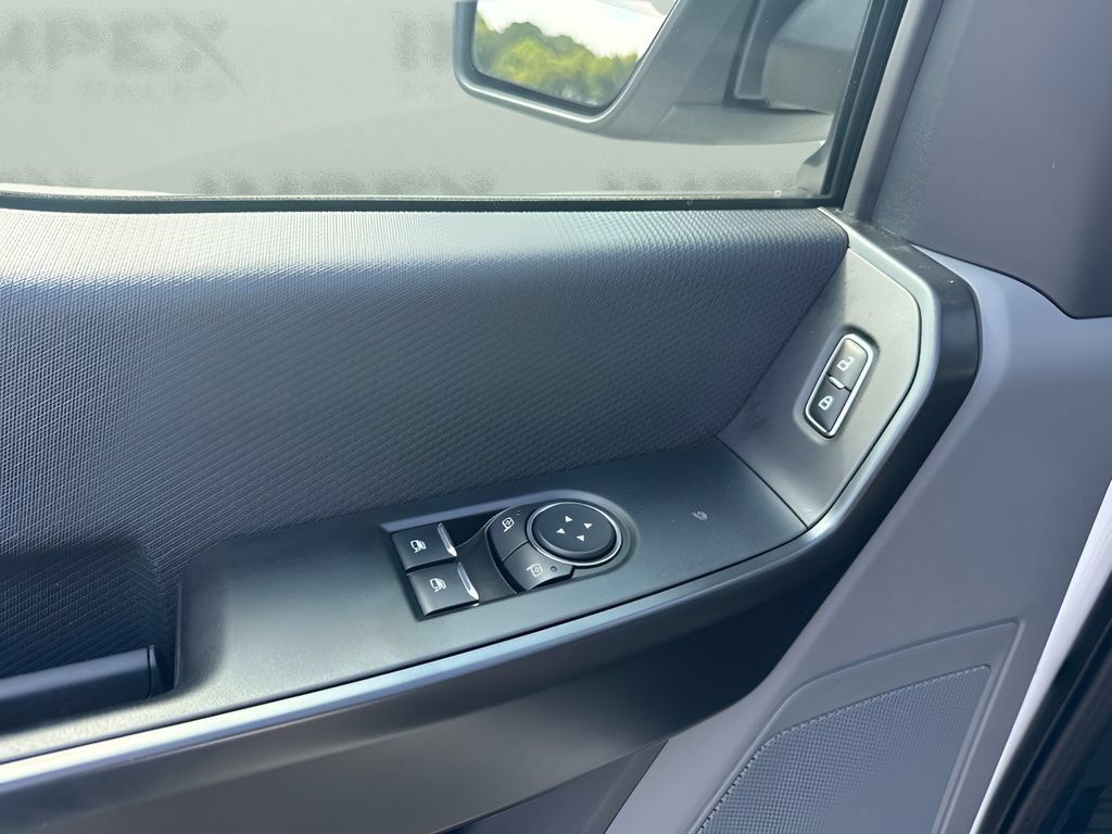 Used 2025 Ford F150 XL w/ Equipment Group 103A High RWD image 18