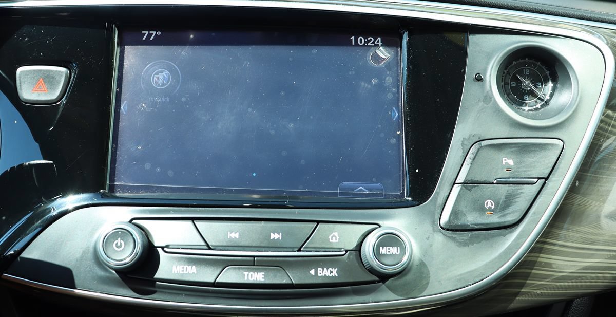 Used 2020 Buick Envision Preferred AWD/4WD image 47
