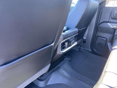 Used 2020 GMC Sierra 1500 AT4 w/ AT4 Premium Package image 4