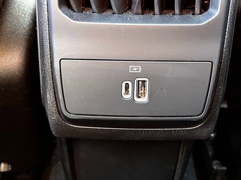 Used 2024 Alfa Romeo Tonale Veloce w/ Premium Interior Package image 21