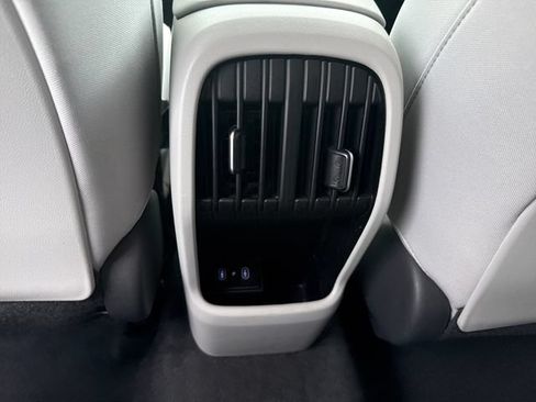 Certified 2024 Hyundai Kona SEL AWD/4WD image 21