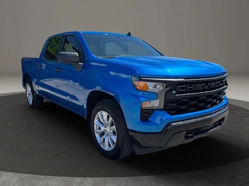 Used 2022 Chevrolet Silverado 1500 Custom RWD image 4