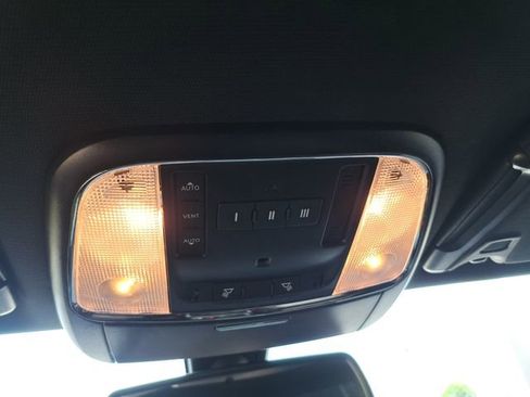 Used 2023 Dodge Charger SXT w/ Plus Group RWD image 16