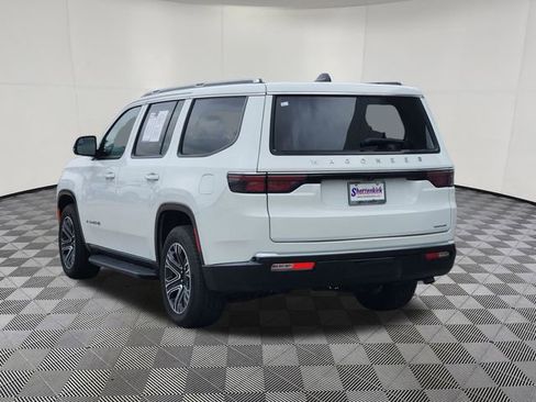 Used 2024 Jeep Wagoneer Series II AWD/4WD image 3
