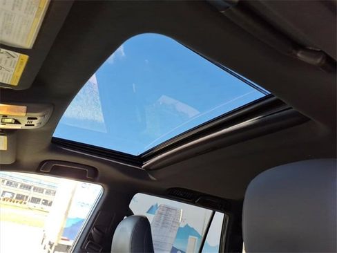 Used 2023 Lexus GX 460 Premium image 16