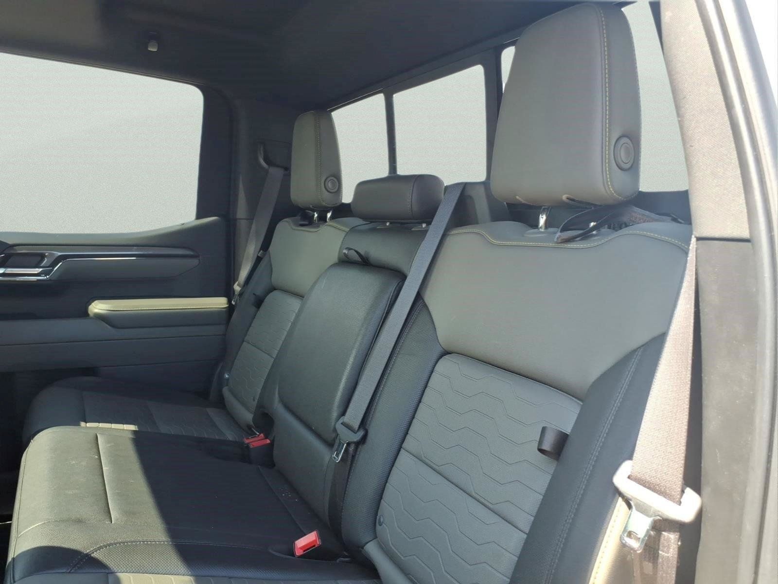Used 2024 Chevrolet Silverado 1500 ZR2 w/ Technology Package AWD/4WD image 12