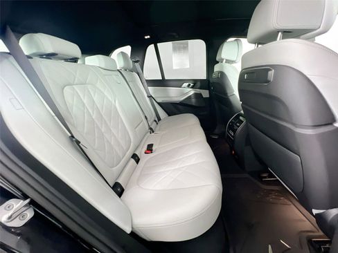 Certified 2025 BMW X5 xDrive40i image 25