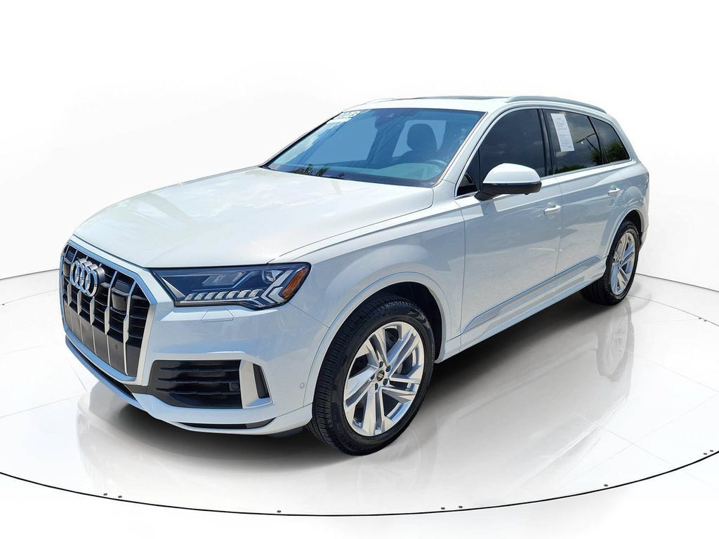 Certified 2023 Audi Q7 3.0T Premium w/ Convenience Package AWD/4WD image 2
