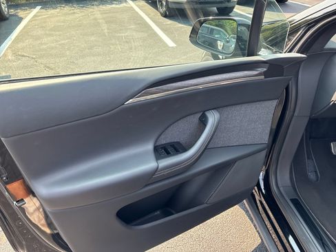 Used 2022 Tesla Model X AWD/4WD image 58