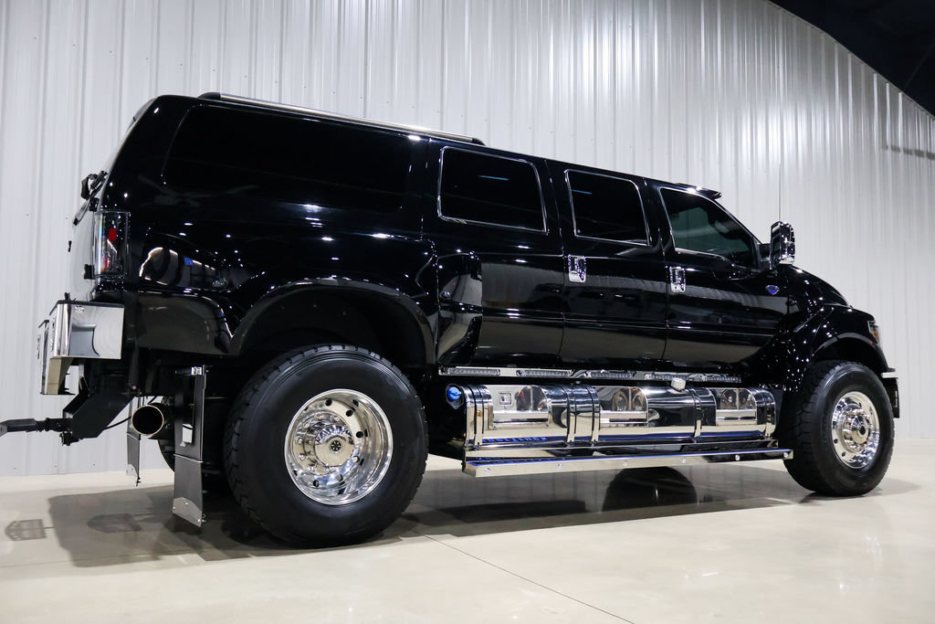 Used 2015 Ford F650 2WD Crew Cab Super Duty image 78