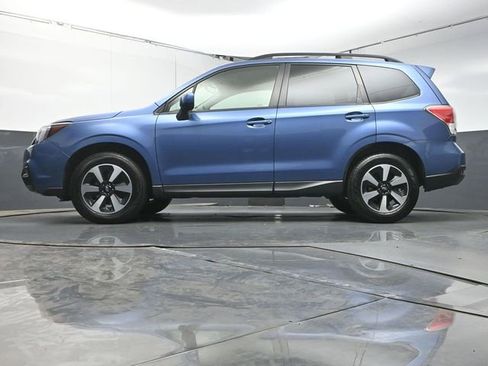 Used 2018 Subaru Forester 2.5i Premium w/ All-Weather Package AWD/4WD image 28