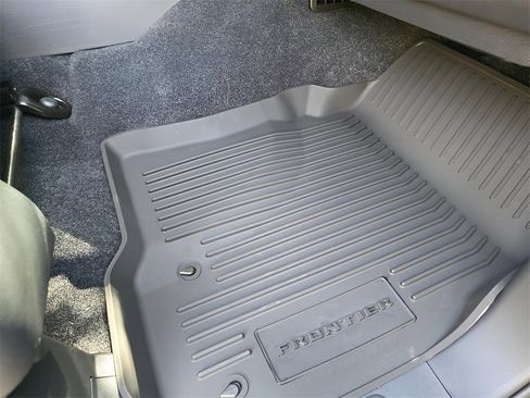 New 2026 Nissan Frontier SV w/ All-Weather Content Package image 10