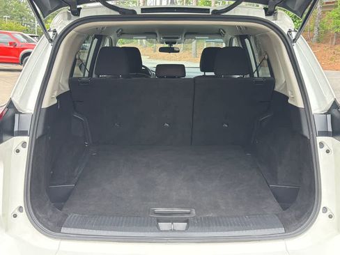 Used 2024 Nissan Rogue S FWD image 15