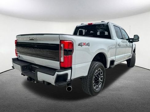Certified 2026 Ford F250 Platinum w/ Snow Plow Prep Package AWD/4WD image 15