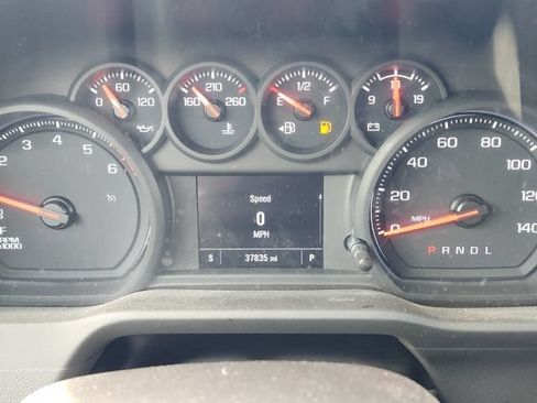 Used 2024 Chevrolet Silverado 1500 Custom RWD image 6