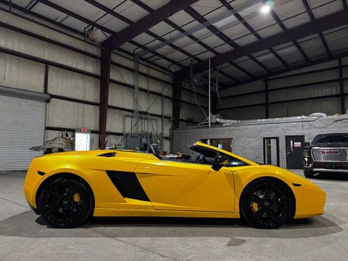 Used 2008 Lamborghini Gallardo Spyder image 4