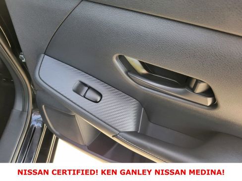 Certified 2024 Nissan Sentra SV image 48