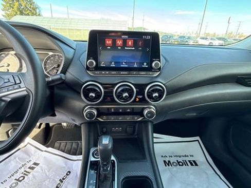 Used 2024 Nissan Sentra SV image 21