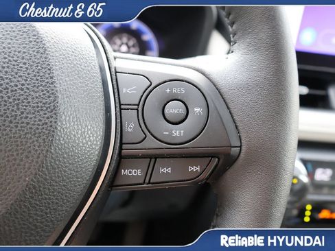 Used 2023 Toyota RAV4 Limited AWD/4WD image 29