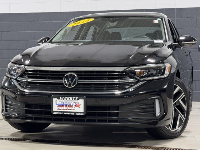 Used 2024 Volkswagen Jetta SEL FWD image 38