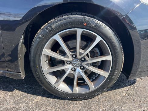 Used 2015 Acura TLX FWD image 42