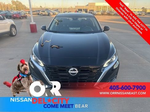 New 2025 Nissan Altima 2.5 SL image 8