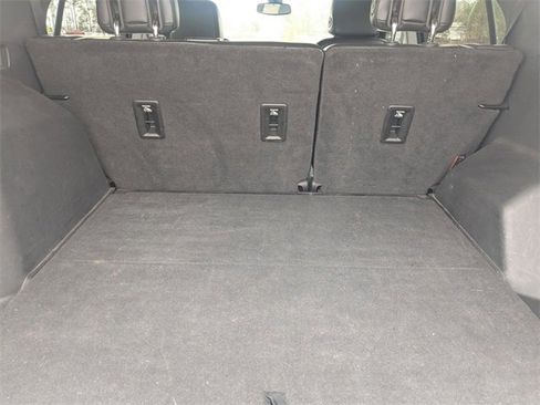 Used 2019 Chevrolet Equinox Premier image 29