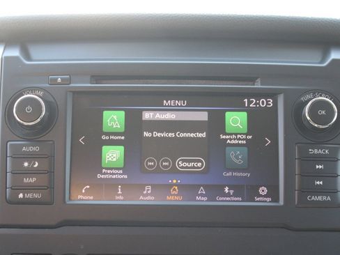 Used 2019 Nissan Titan SV w/ SV Convenience Package image 27